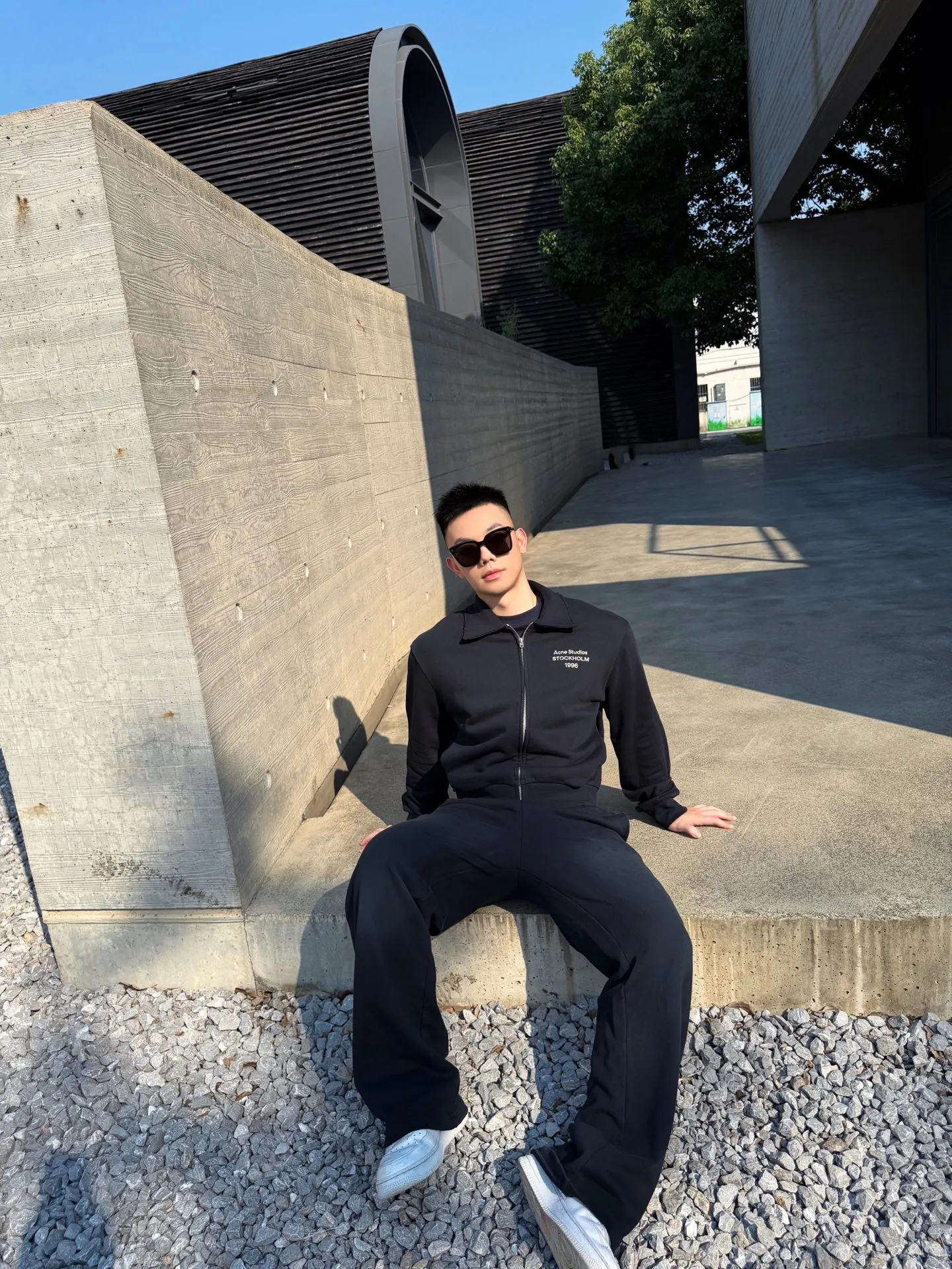 【Suit model picture】